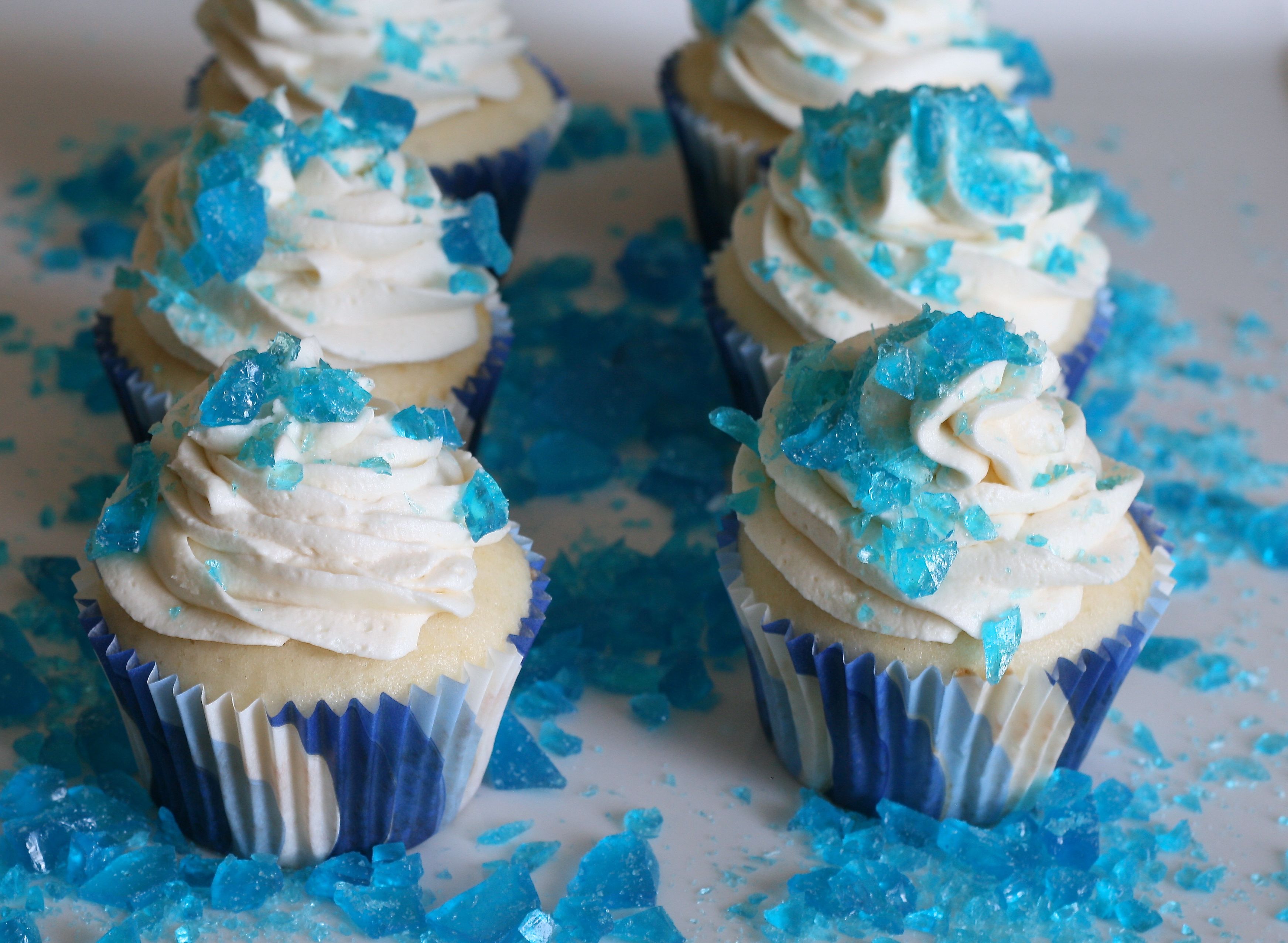 Blue Birthday Cupcakes - Dubai Cake Shop - Order online & Deliver to Dubai  – The Perfect Cake Dubai LTD