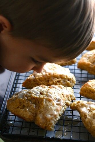 Vanilla-Bean-Scones