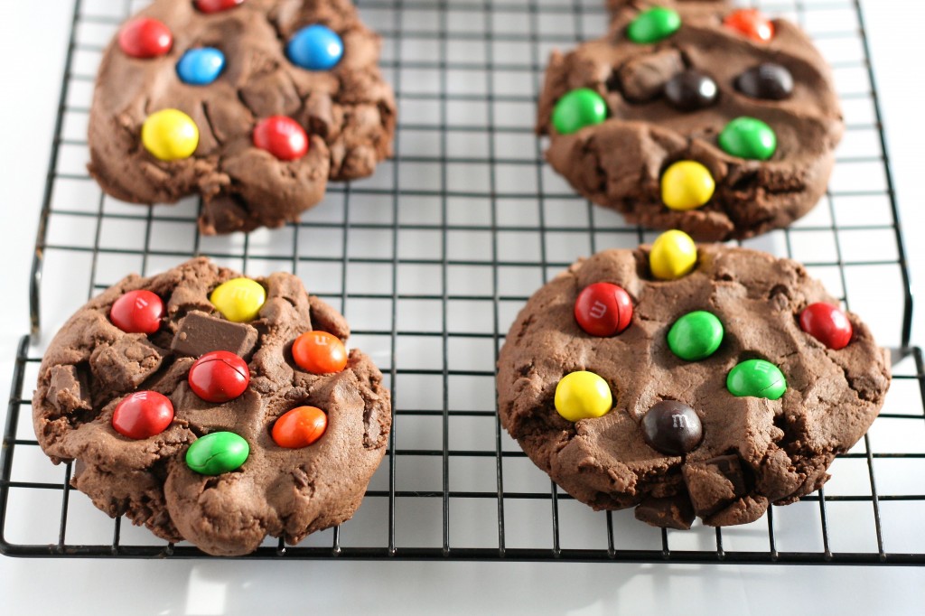 Chocolate Chip Cookies made with Cream Cheese - Chez CateyLou