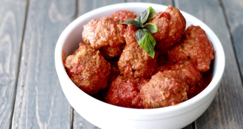 Meatballs for the Slow Cooker --from freezer to slow cooker